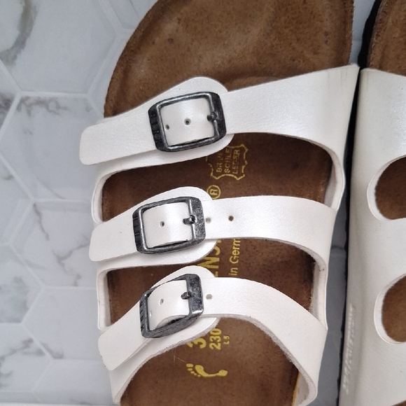 Birkenstock White Triple Strap Sandals - Picture 2 of 16